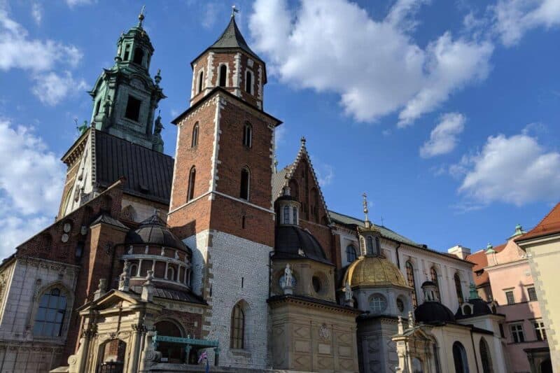 Türme der Wawel-Kathedrale im Wawel-Schloss