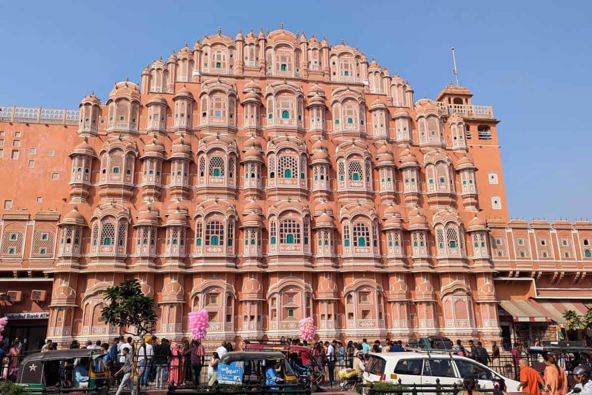 48 Stunden in Jaipur: Plane deine Reise in die Pink City mit unseren Tipps für Top-Sehenswürdigkeiten und Aktivitäten.